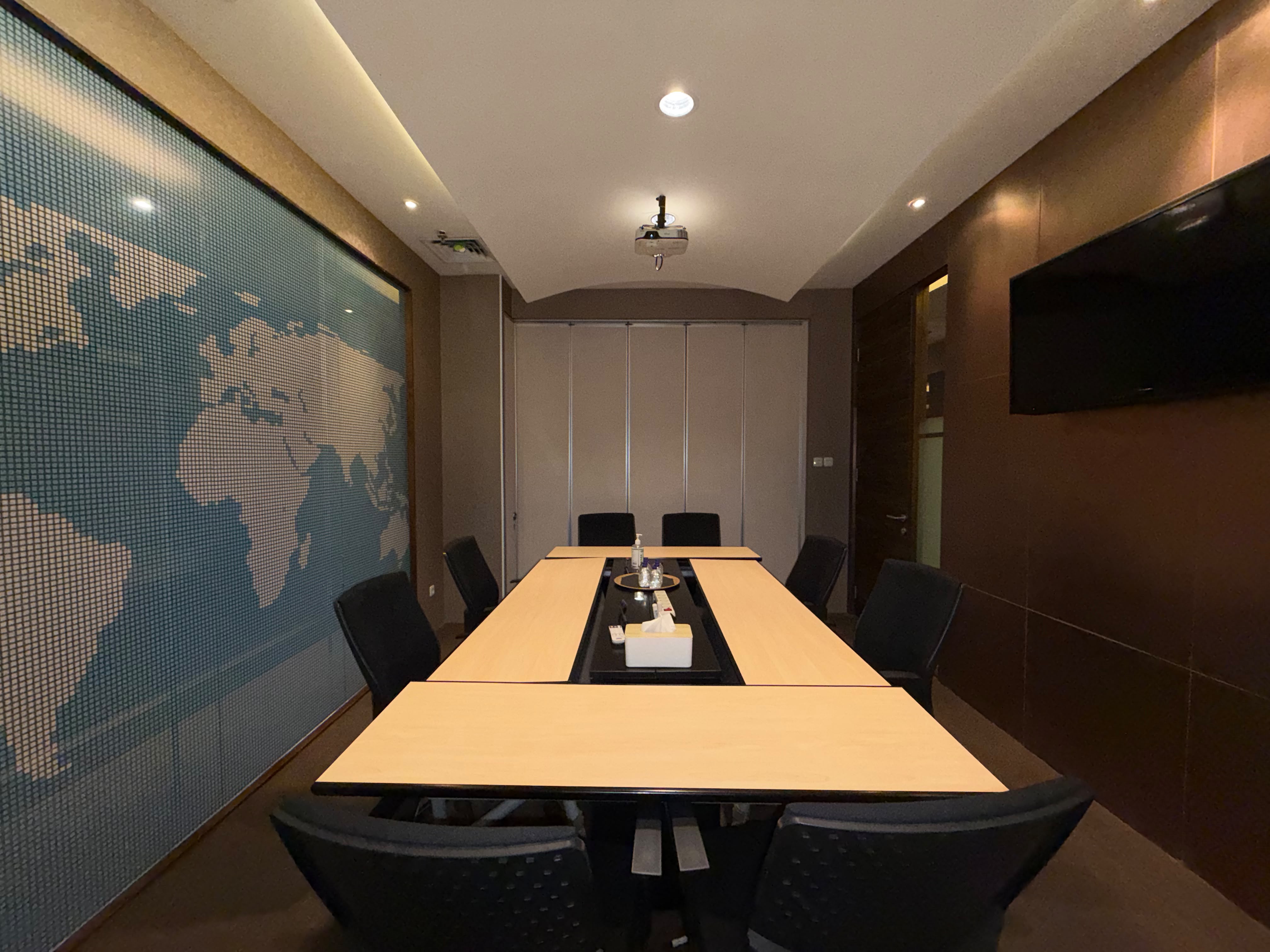 Office 8 - Meeting Room 1